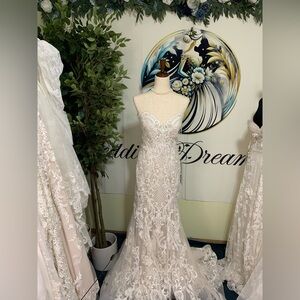 Allure Bridals 9560L Lace Wedding Dress Size 10 NWT